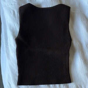 Aritzia Babaton Dark Brown Ribbed Tank Top